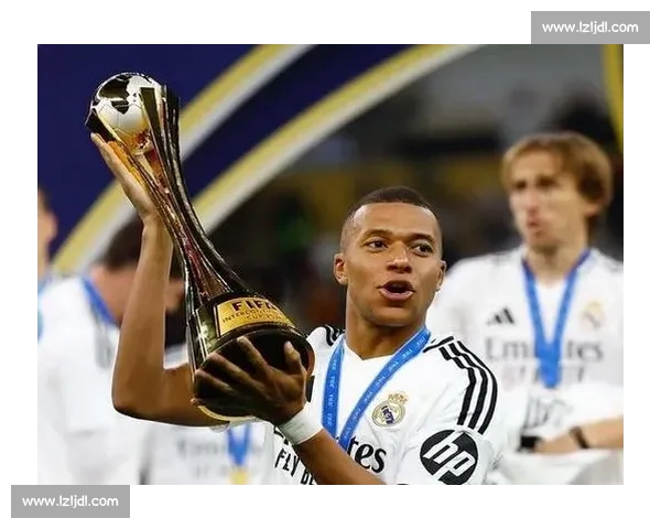 帕丘卡主帅：萨尔茨堡本非终点，战皇马誓雪前耻